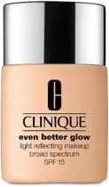 Clinique Even Better Glow Light Reflecting Make-Up SPF 15 (CN 28 Ivory VF) 30 ml
